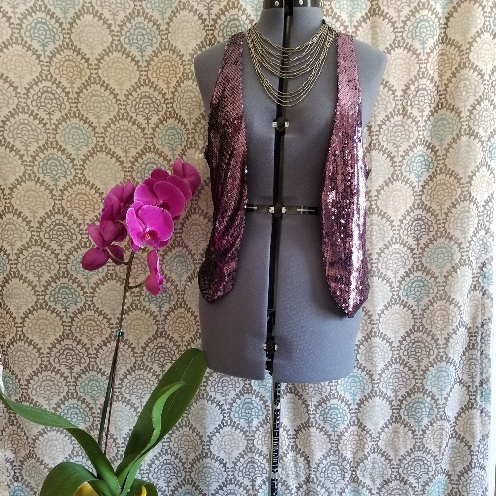 Millau Womens Sequin Vest